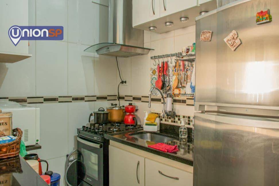 Apartamento à venda com 3 quartos, 95m² - Foto 9