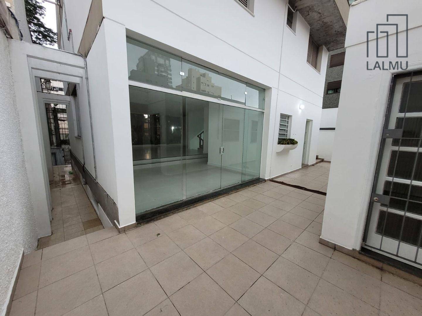 Sobrado para alugar com 4 quartos, 330m² - Foto 1