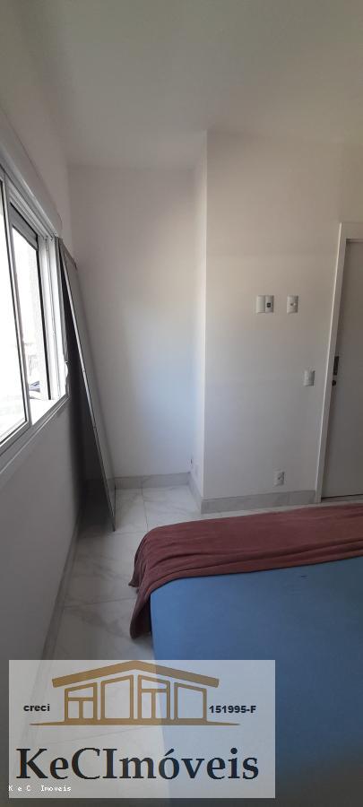 Apartamento à venda com 2 quartos, 65m² - Foto 30