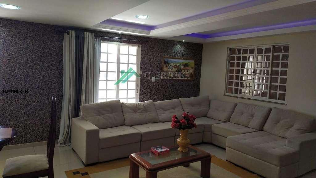 Casa à venda com 4 quartos, 200m² - Foto 22