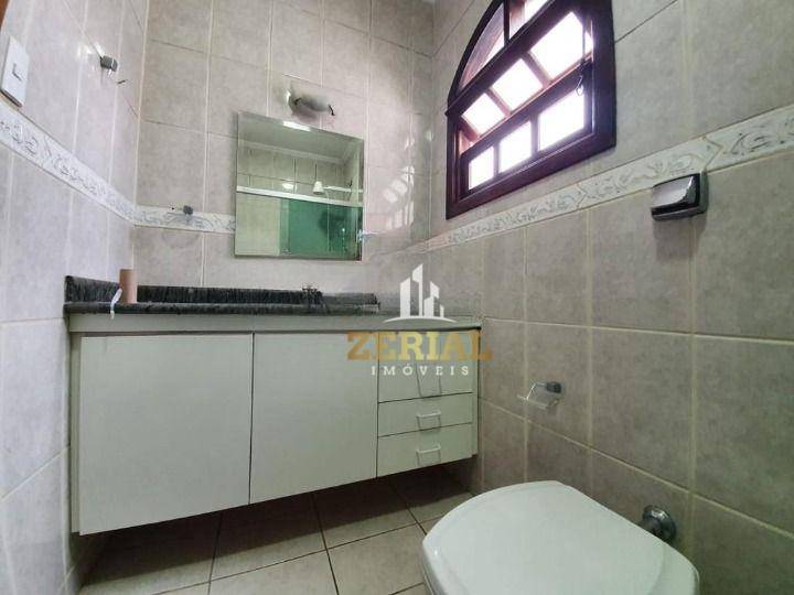 Sobrado à venda e aluguel com 3 quartos, 180m² - Foto 12