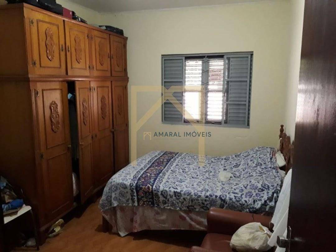 Casa à venda com 3 quartos, 180m² - Foto 11