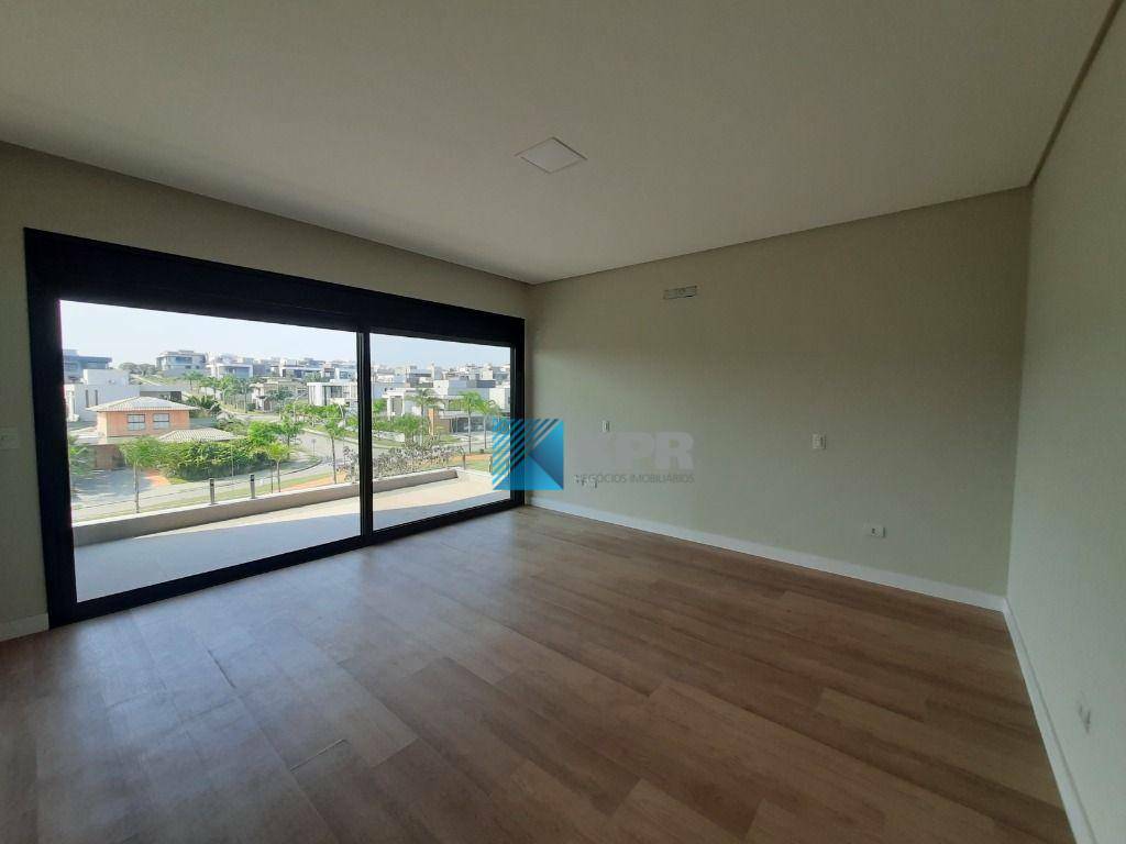 Casa de Condomínio à venda com 4 quartos, 440m² - Foto 23