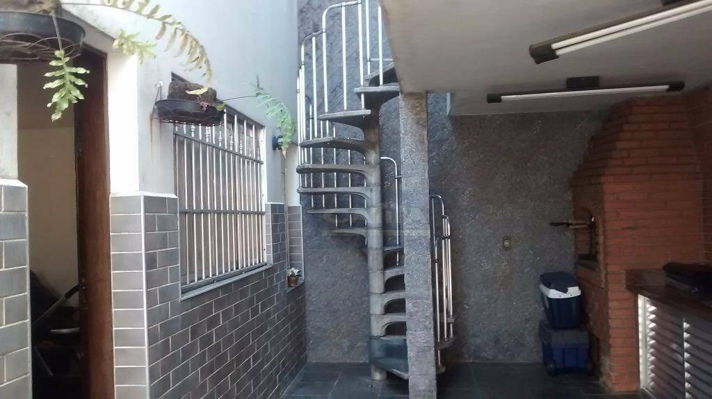 Sobrado à venda com 3 quartos, 240m² - Foto 9