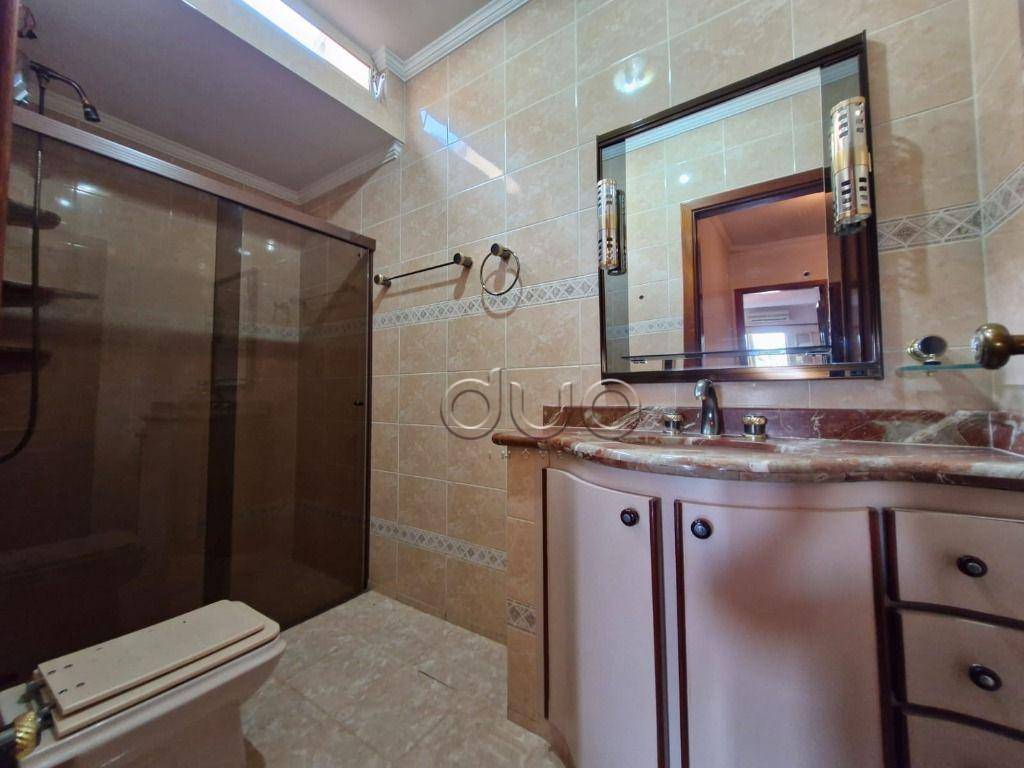 Casa à venda com 3 quartos, 315m² - Foto 7