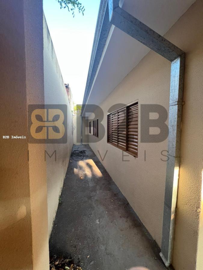 Casa à venda com 3 quartos, 120m² - Foto 22