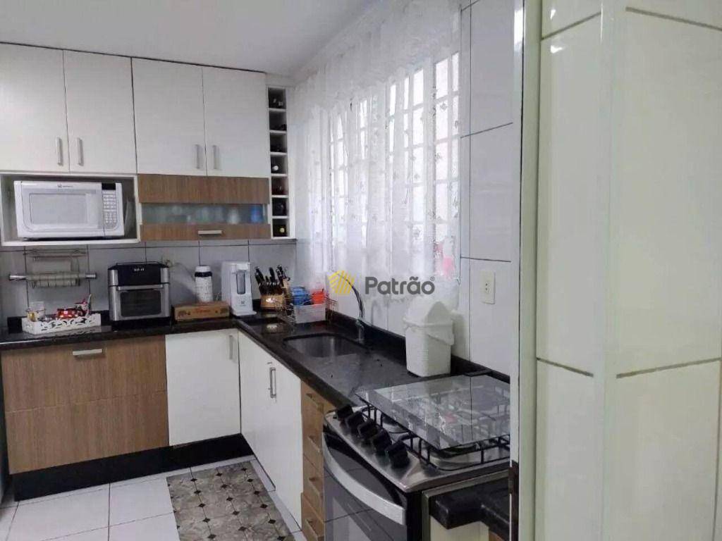 Sobrado à venda com 3 quartos, 187m² - Foto 24