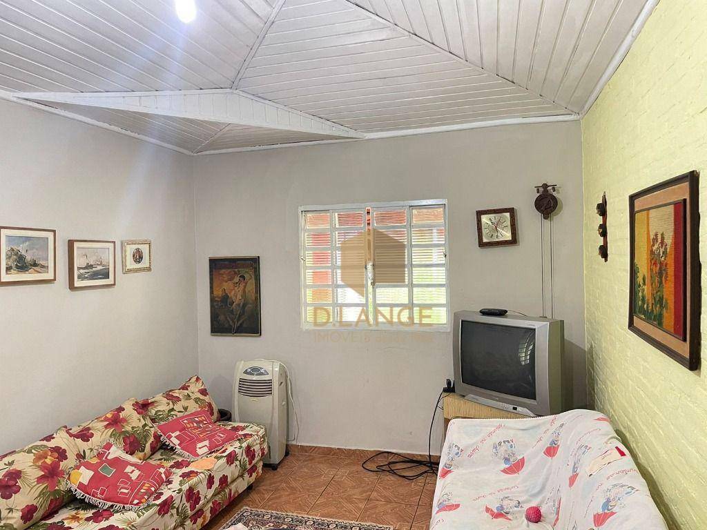 Chácara à venda com 2 quartos, 250m² - Foto 12