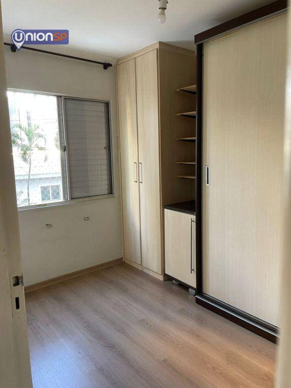 Apartamento à venda com 2 quartos, 57m² - Foto 4