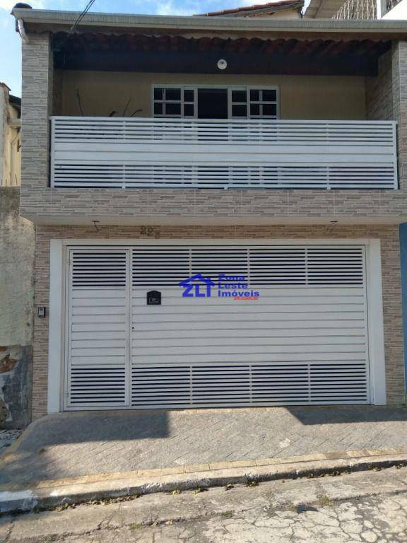 Sobrado à venda com 3 quartos, 140m² - Foto 1