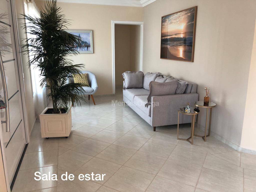 Casa à venda e aluguel com 3 quartos, 238m² - Foto 8