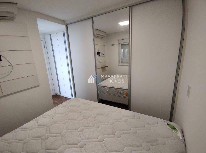 Apartamento para alugar com 2 quartos, 65m² - Foto 8