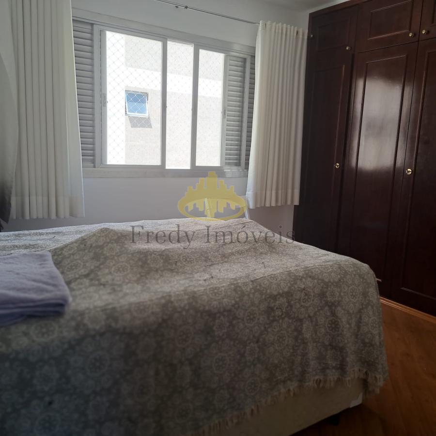 Apartamento à venda com 2 quartos, 83m² - Foto 8