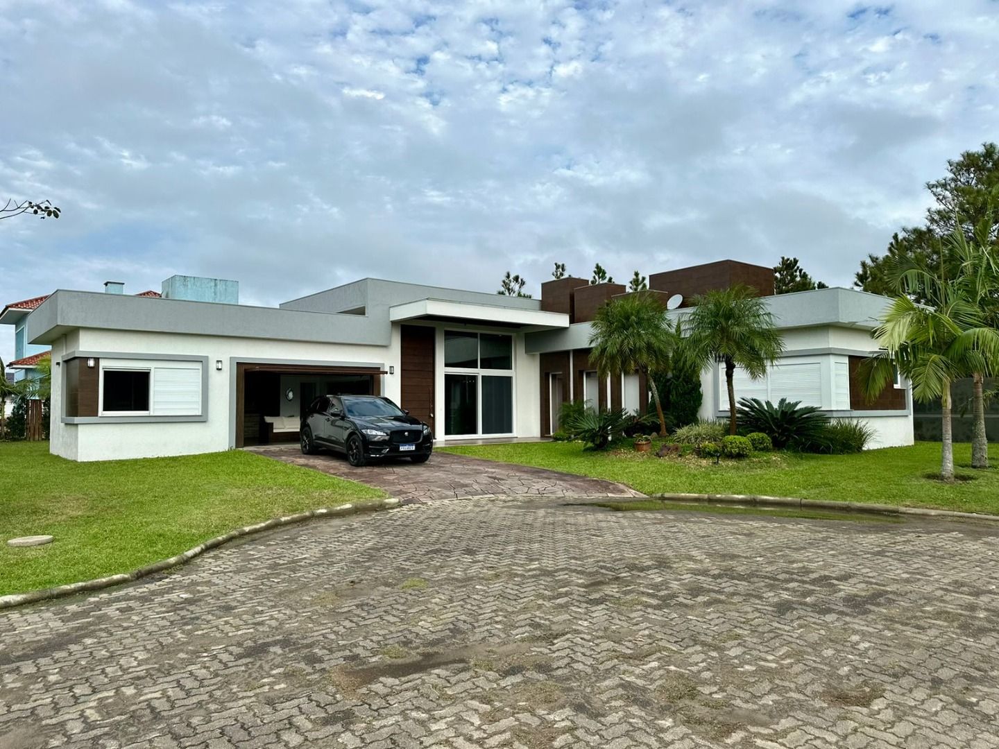 Casa de Condomínio à venda com 4 quartos, 240m² - Foto 3