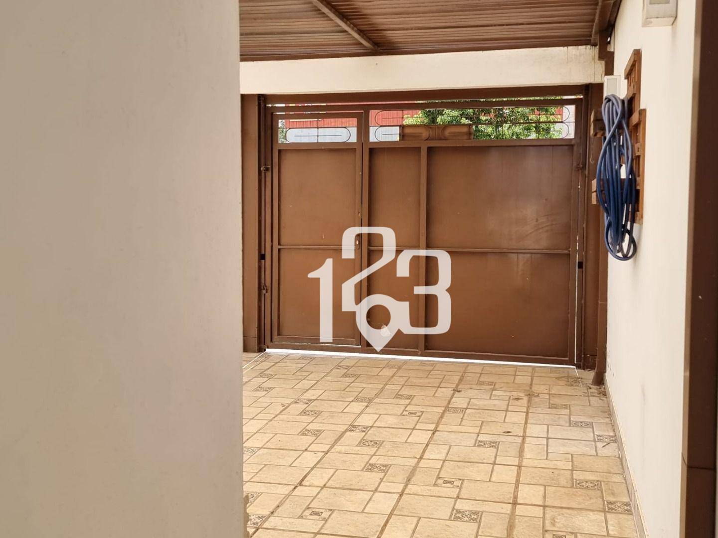 Casa à venda e aluguel com 2 quartos, 90m² - Foto 14