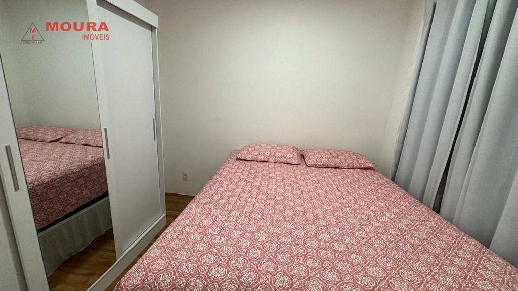 Apartamento à venda com 2 quartos, 32m² - Foto 13