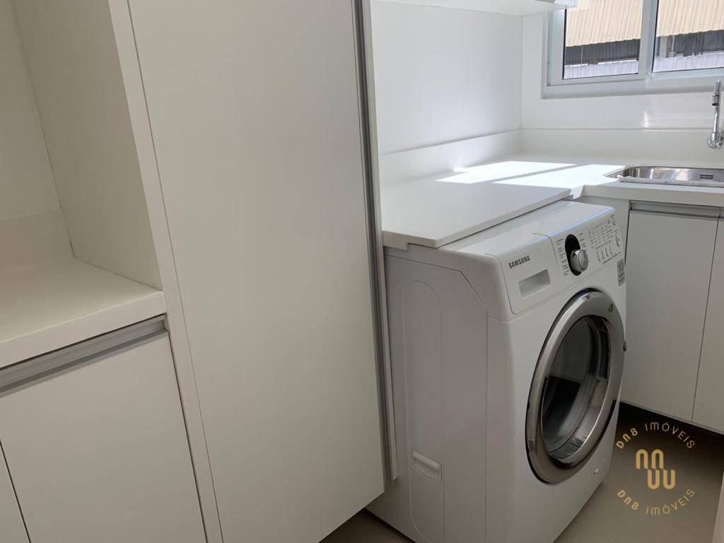 Apartamento à venda com 3 quartos, 130m² - Foto 19