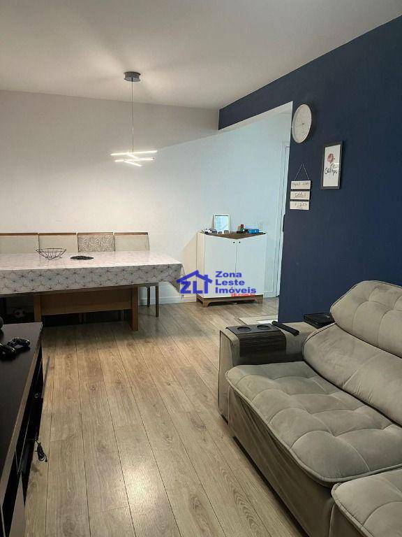 Apartamento à venda com 2 quartos, 64m² - Foto 3