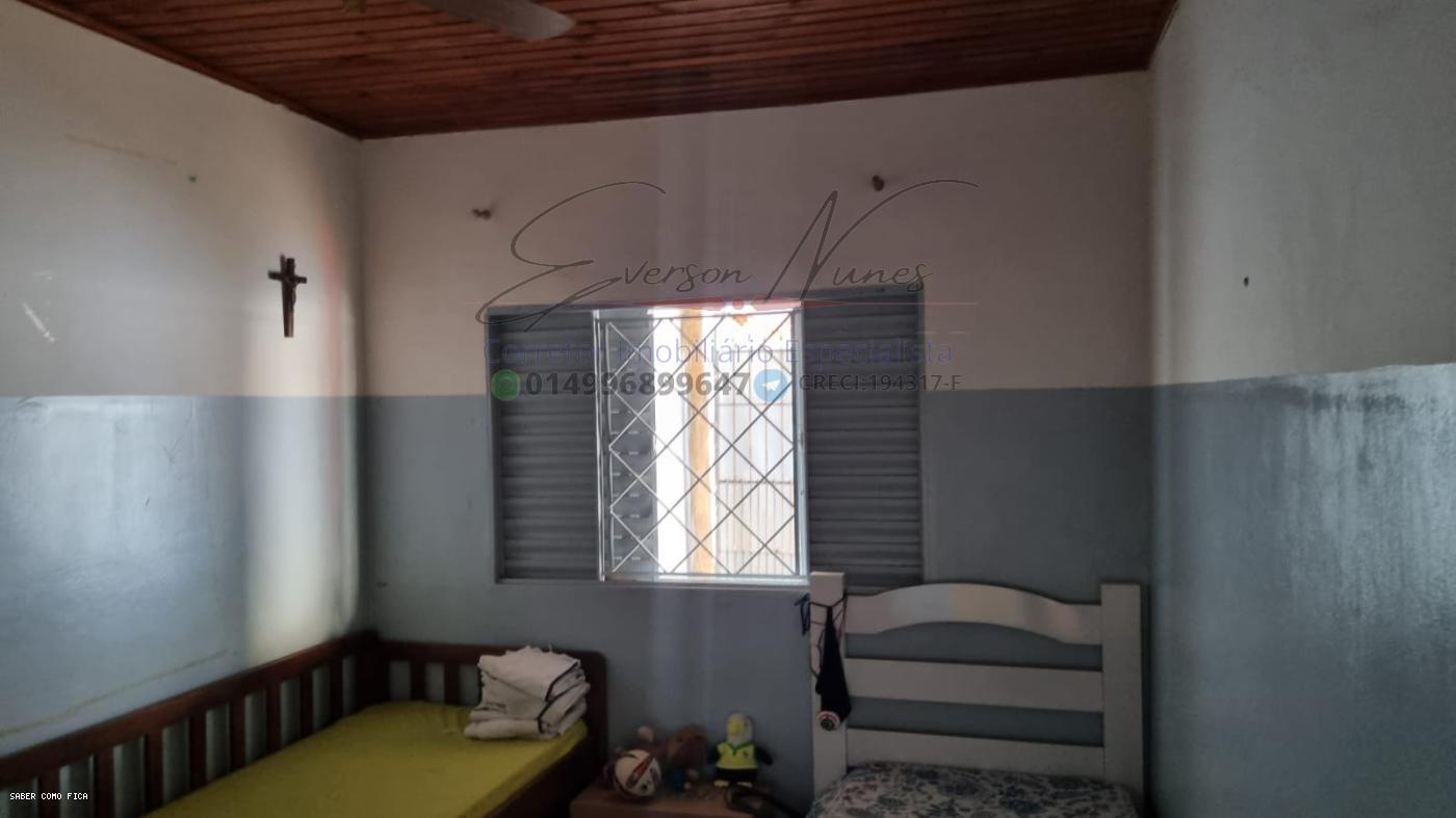 Casa à venda com 3 quartos, 200m² - Foto 6