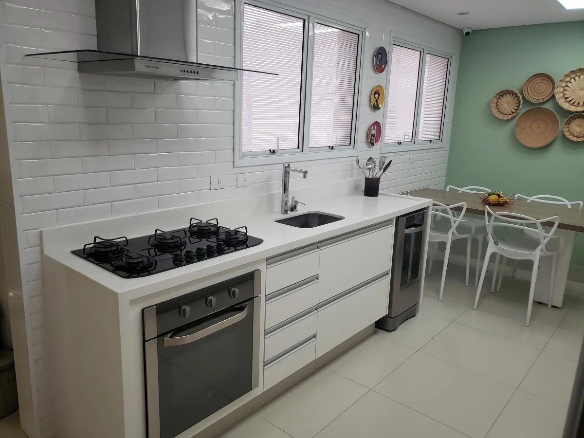 Apartamento à venda com 3 quartos, 156m² - Foto 19