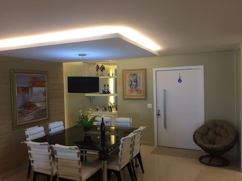 Cobertura, 3 quartos, 260 m² - Foto 2