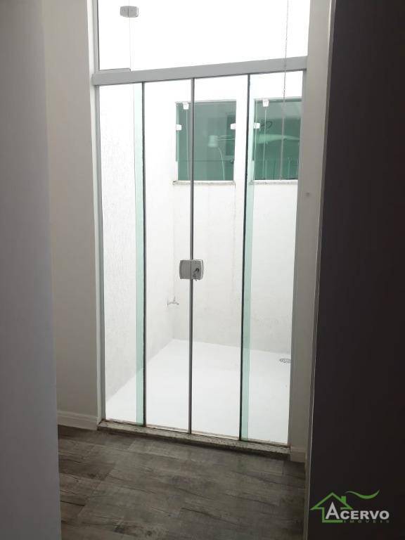 Casa à venda com 3 quartos, 180m² - Foto 21