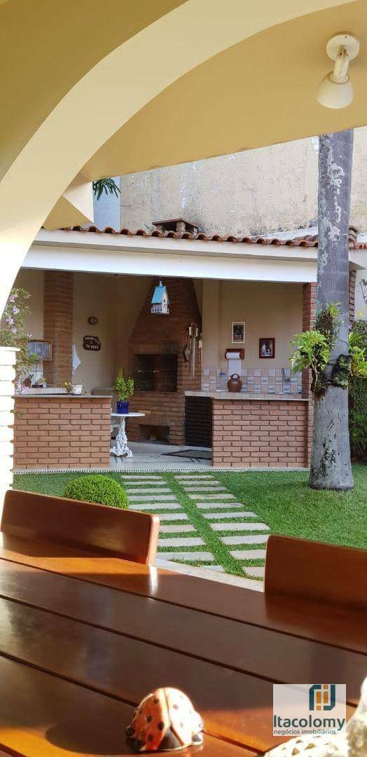 Casa de Condomínio à venda com 3 quartos, 300m² - Foto 15