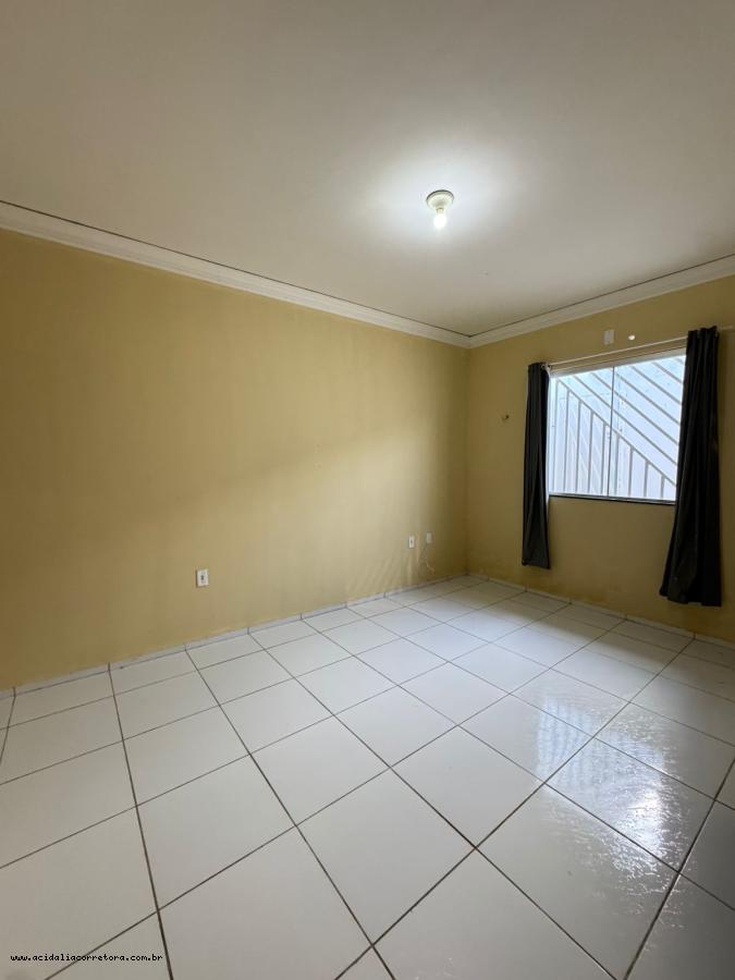 Casa para alugar com 3 quartos, 205m² - Foto 13