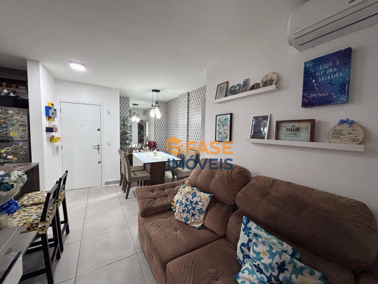 Apartamento à venda com 2 quartos, 6356m² - Foto 4