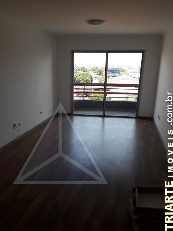 Apartamento para alugar com 3 quartos, 79m² - Foto 11