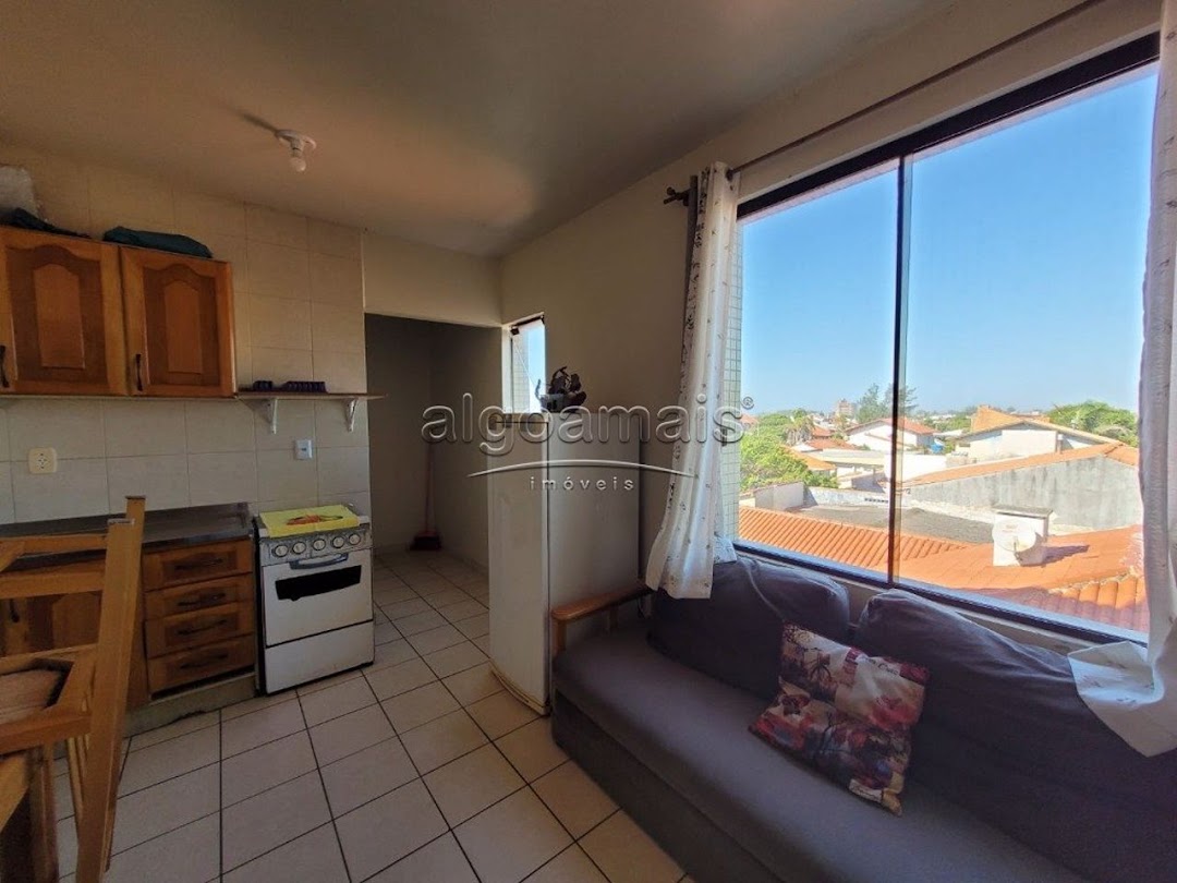 Apartamento à venda com 1 quarto, 45m² - Foto 1