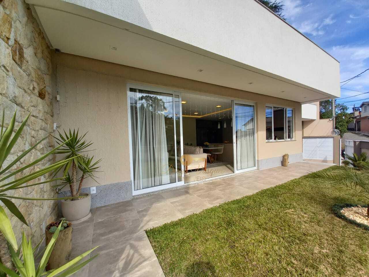 Casa à venda com 3 quartos, 360m² - Foto 37