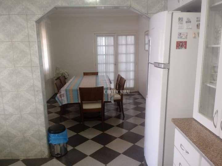 Casa à venda com 3 quartos, 170m² - Foto 16