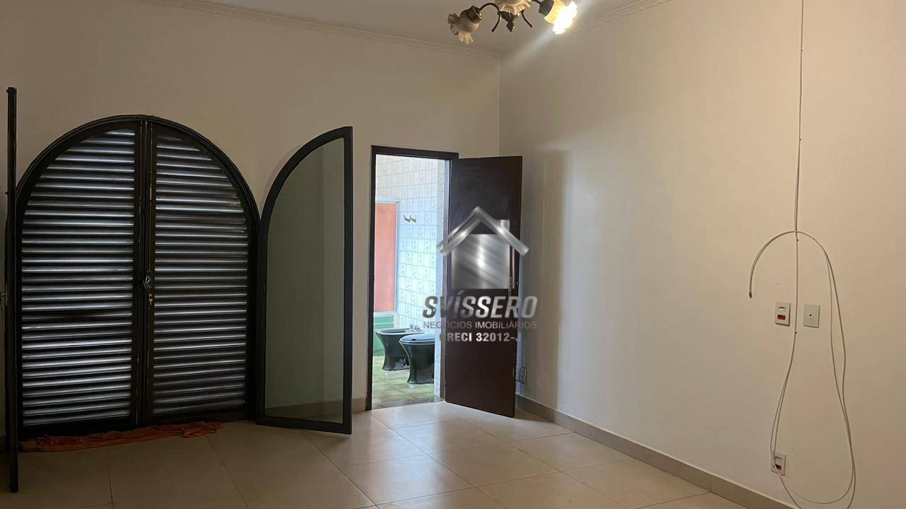 Casa, 3 quartos, 800 m² - Foto 3