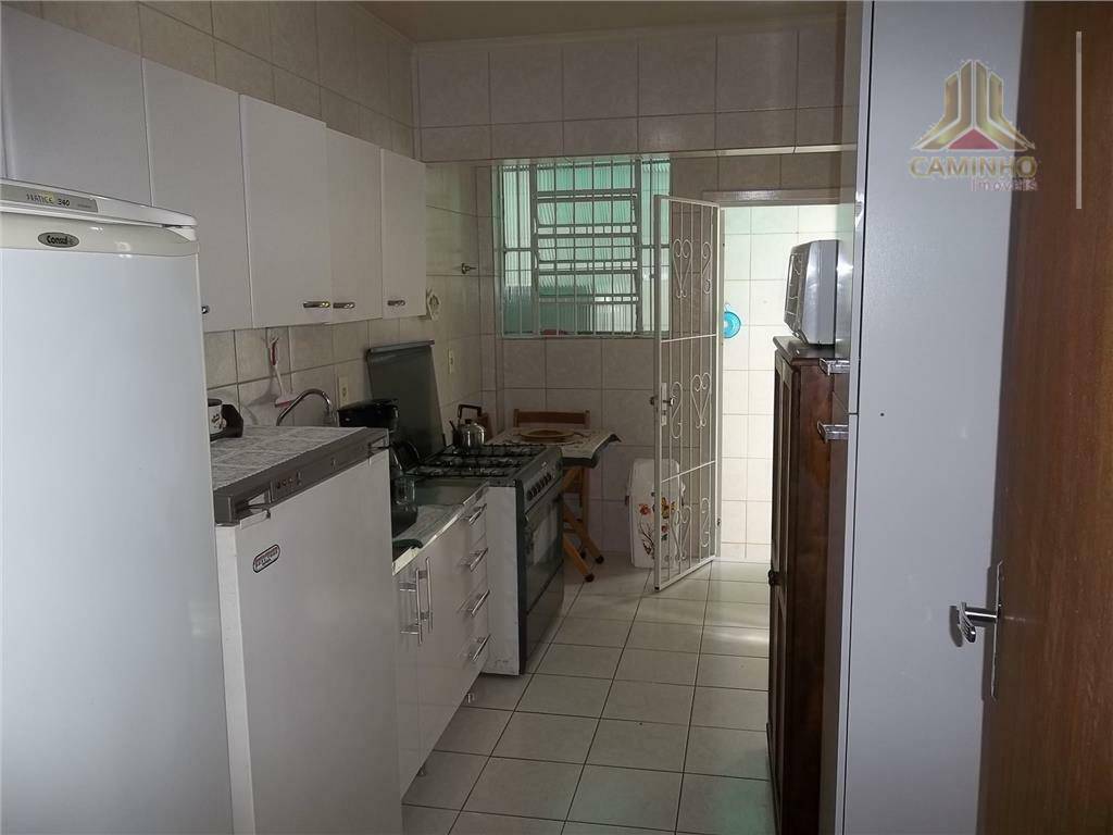 Apartamento à venda com 2 quartos, 68m² - Foto 1