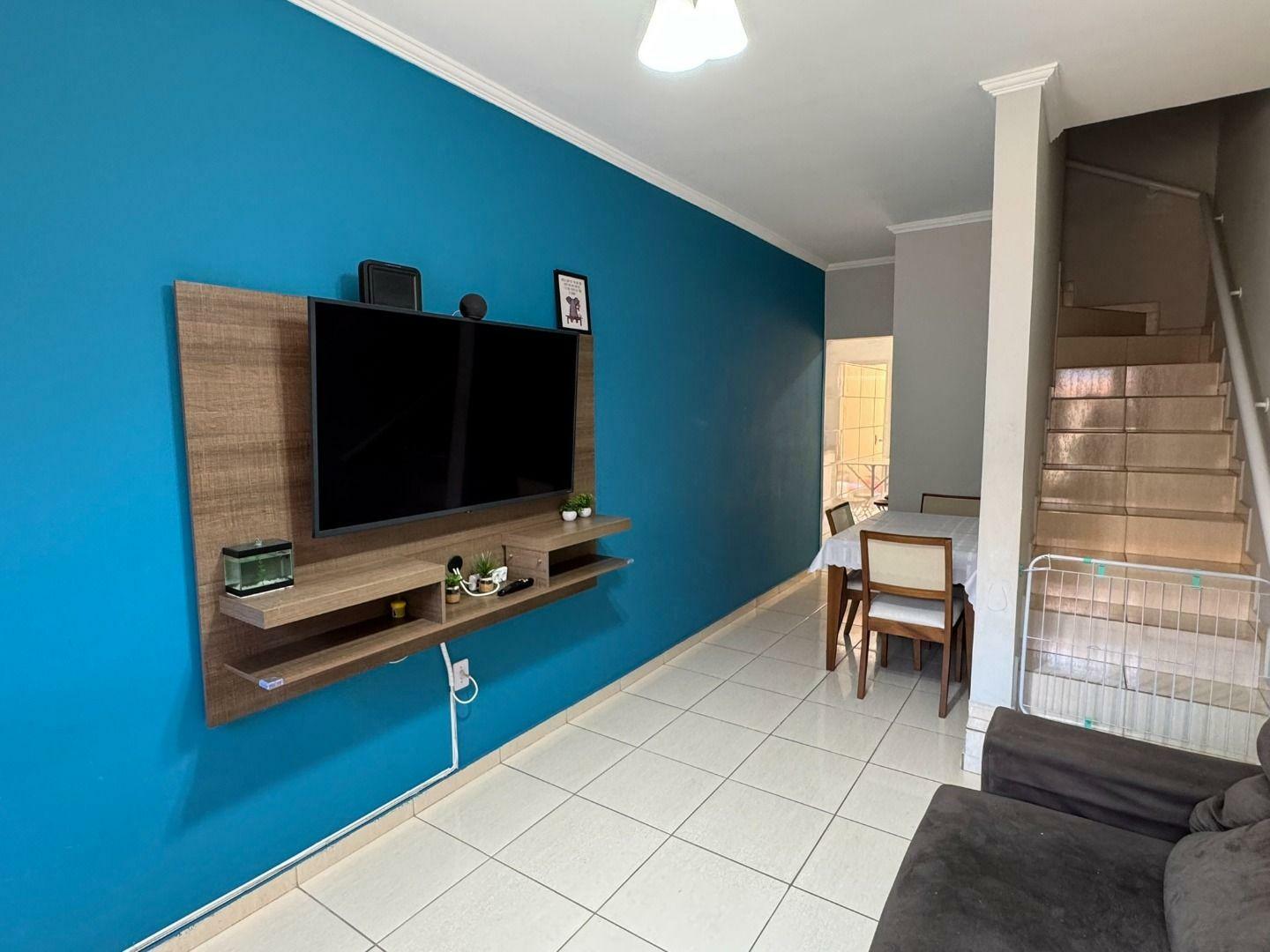 Sobrado à venda com 2 quartos, 60m² - Foto 3