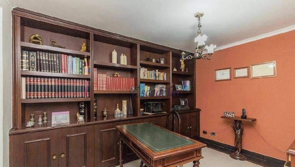 Sobrado para alugar com 5 quartos, 409m² - Foto 12