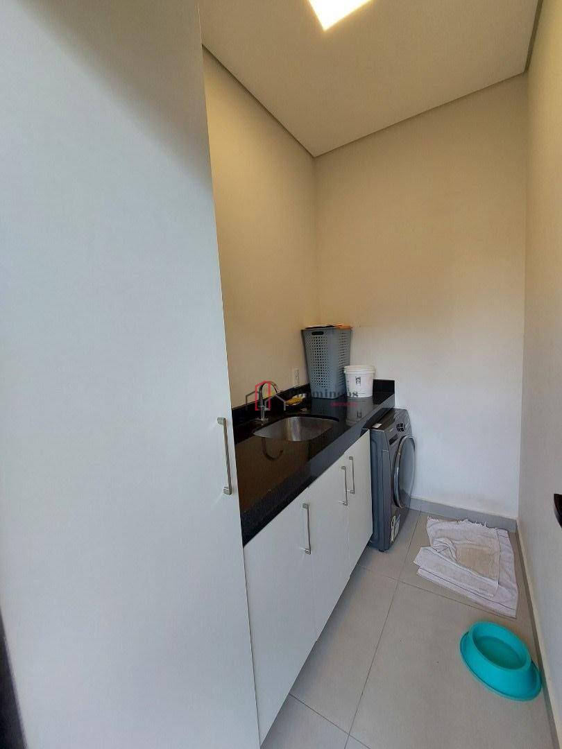 Sobrado à venda com 3 quartos, 249m² - Foto 11