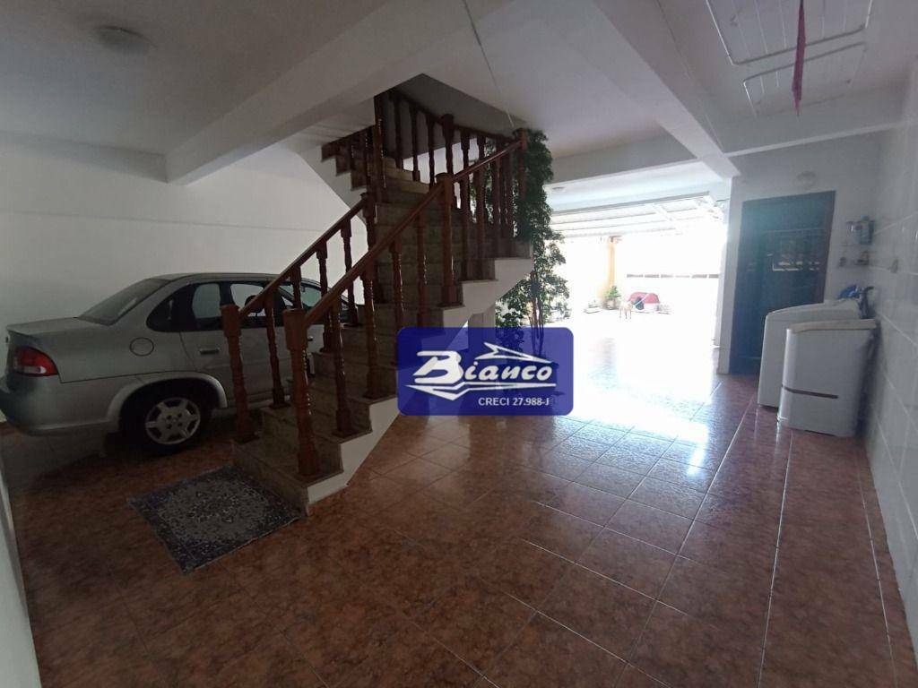 Sobrado à venda com 4 quartos, 207m² - Foto 3