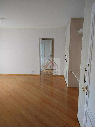 Apartamento à venda com 4 quartos, 310m² - Foto 35