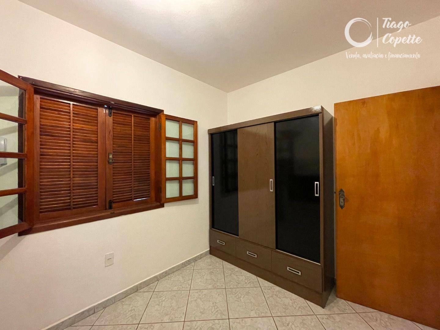 Chácara à venda e aluguel com 3 quartos, 214m² - Foto 26