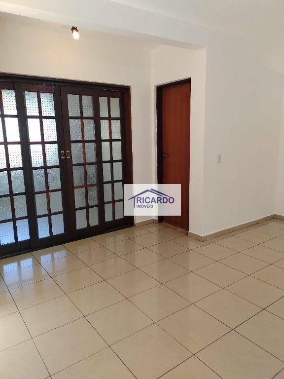 Sobrado à venda com 4 quartos, 350m² - Foto 17