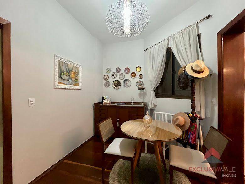 Apartamento à venda com 5 quartos, 200m² - Foto 12