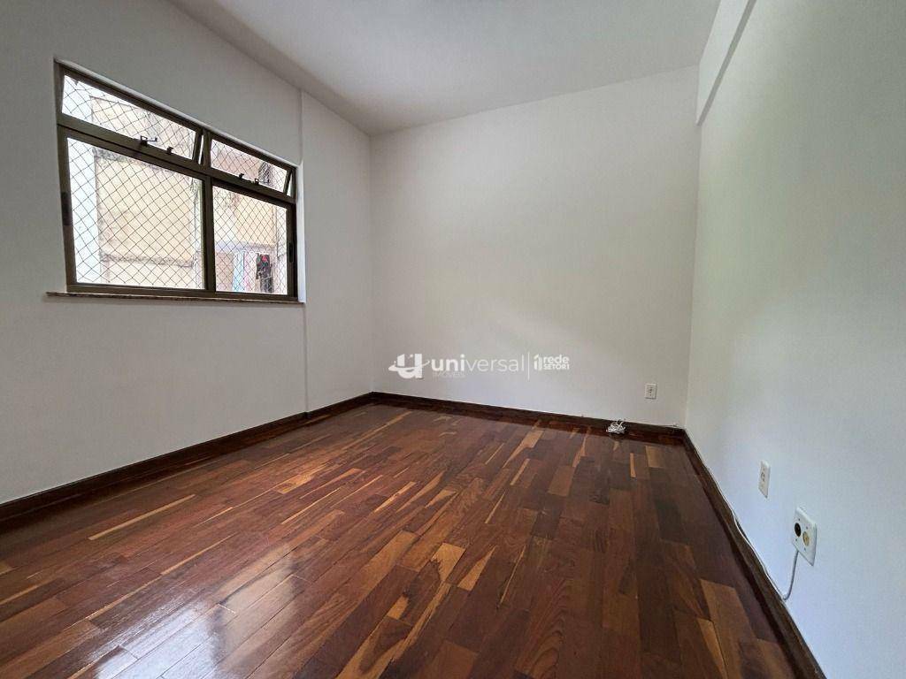 Apartamento para alugar com 3 quartos, 100m² - Foto 14
