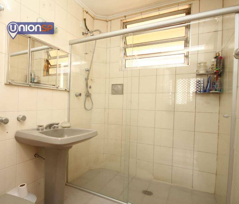 Apartamento à venda com 1 quarto, 42m² - Foto 9