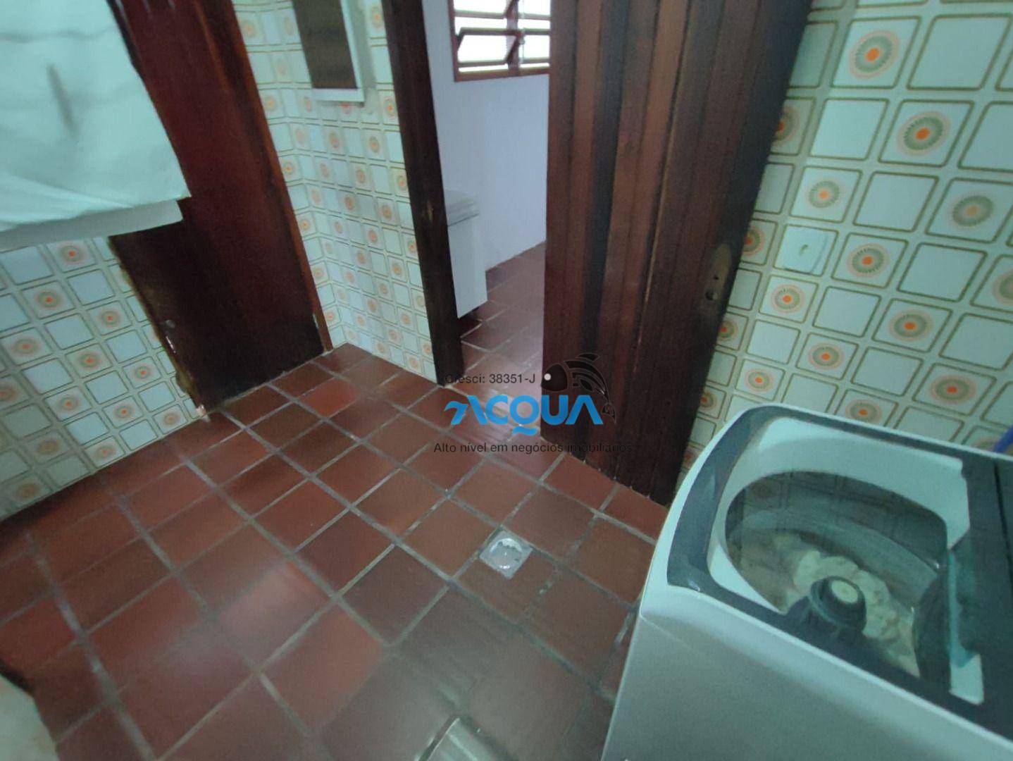 Casa à venda com 5 quartos, 200m² - Foto 19