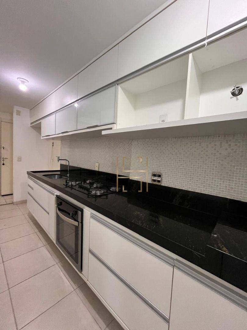 Apartamento à venda com 2 quartos, 84m² - Foto 13