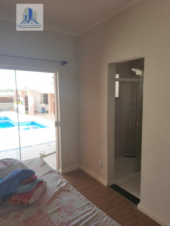 Casa à venda com 3 quartos, 266m² - Foto 11