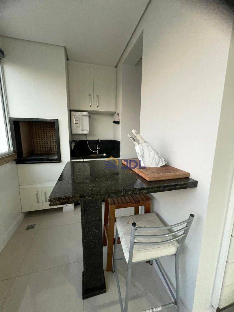 Apartamento à venda com 3 quartos, 104m² - Foto 5