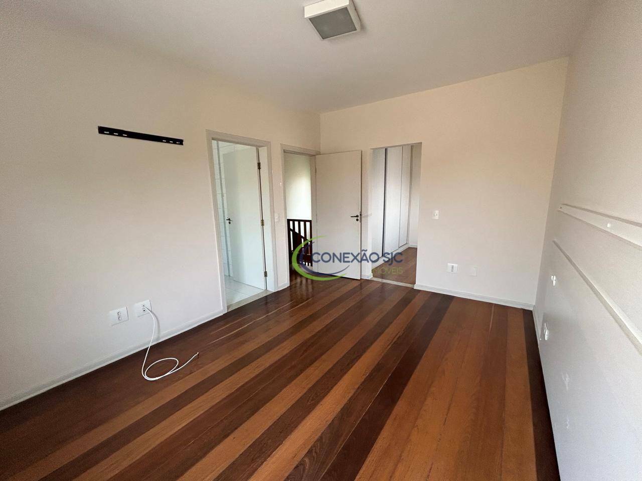 Sobrado à venda com 2 quartos, 248m² - Foto 10